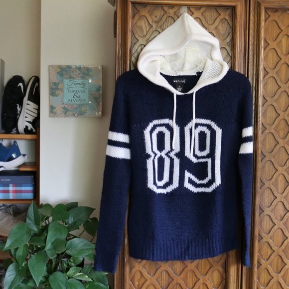 Wet Seal ‘89’ Knit Varsity Hoodie Pullover Sweater - Picture 15 of 15